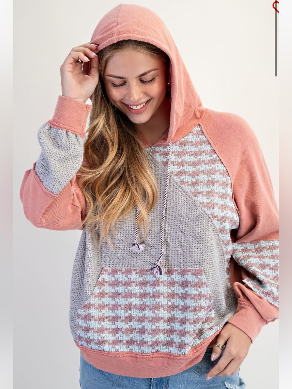 643. Easel Mineral Washed Color-Block Terry Hoodie
